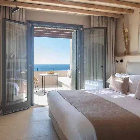 Hotel Nos & 5*