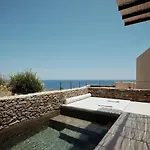 מלון Nos & 5*