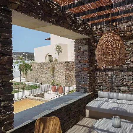 ホテル Nos & ファロス