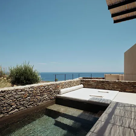 Hotel Nos & 5*