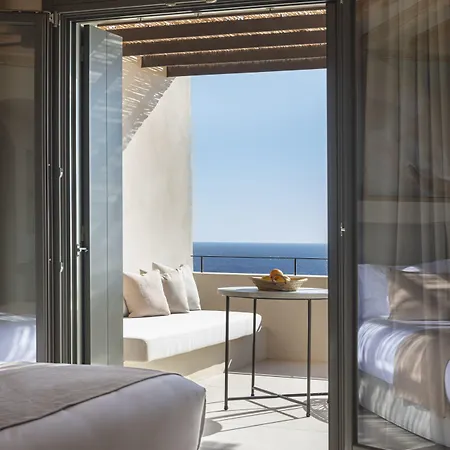 Nos & Hotel Faros
